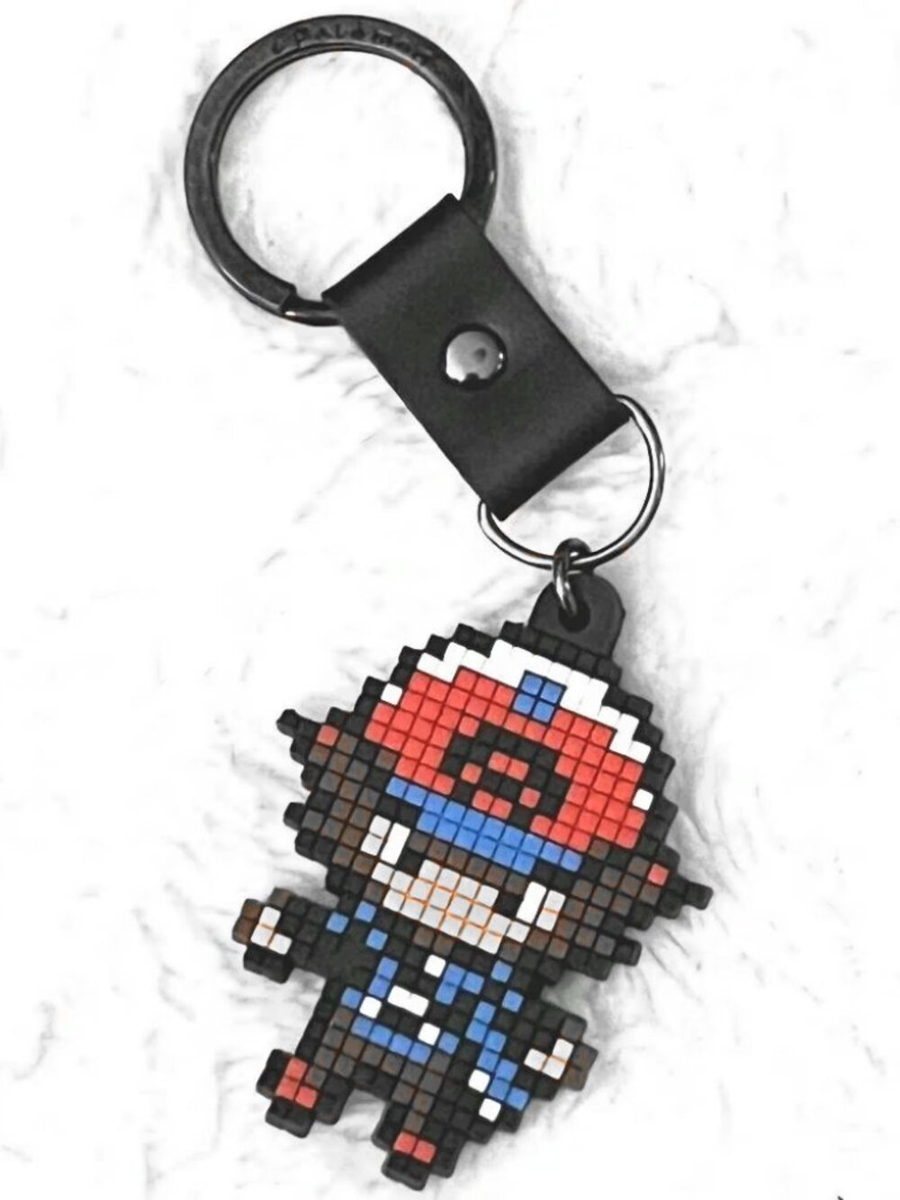 Rare Pokémon Center Japan 2011 Dot Sprite Hilbert Keychain - Hilbert/Touya